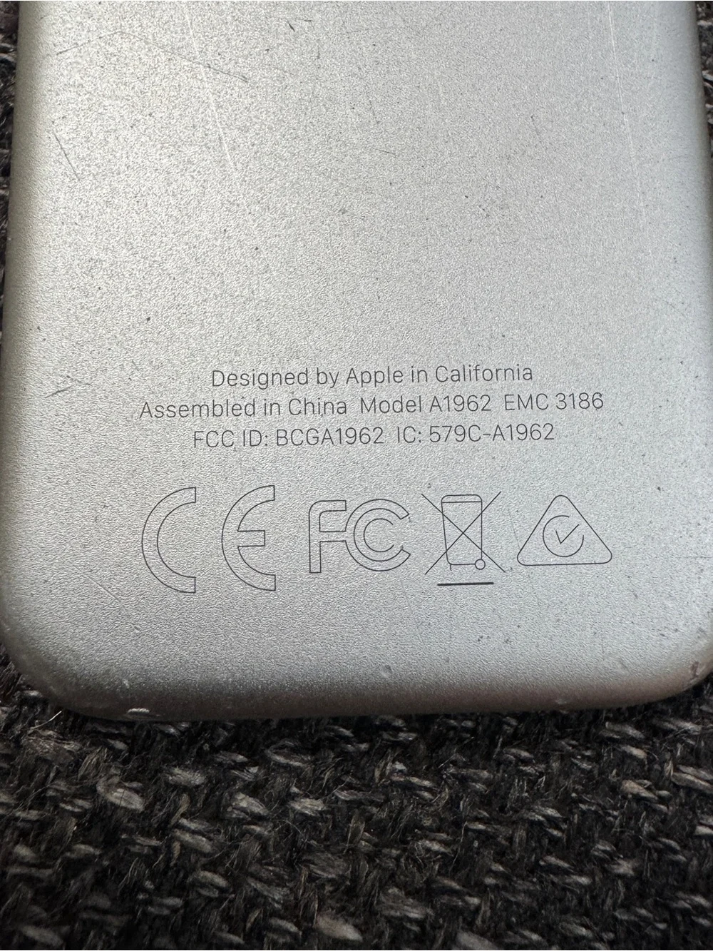 Apple TV 4K Remote (A1962, Gen 1)